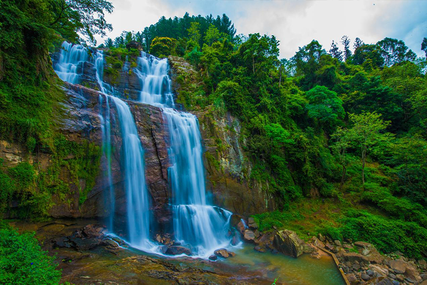 Ramboda Falls in Sri Lanka